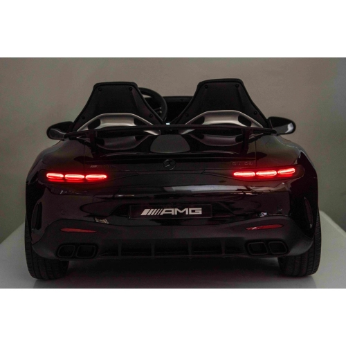 Auto Na Akumulator dla dzieci Mercedes Benz GT63 AMG Czarny DK-GT63